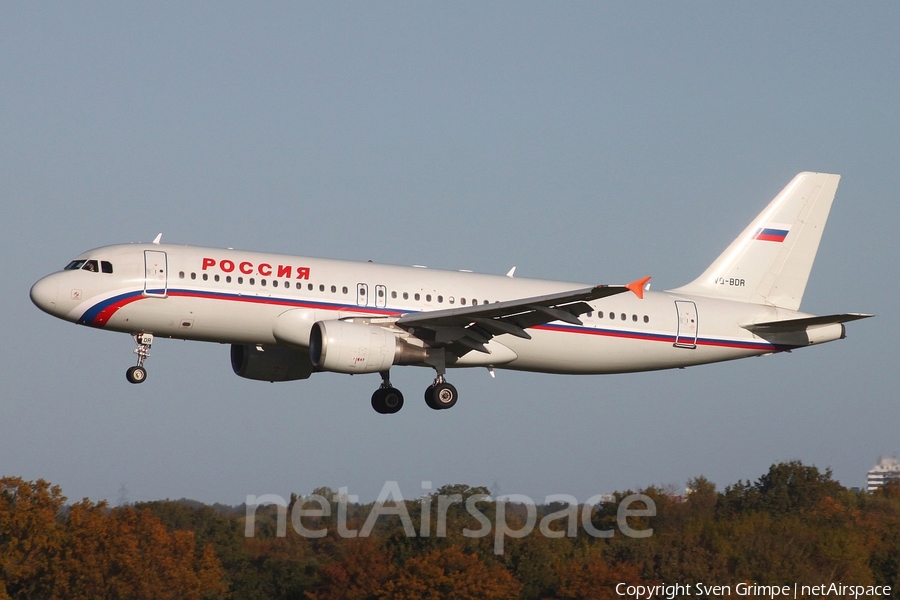 Rossiya - Russian Airlines Airbus A320-214 (VQ-BDR) | Photo 33102