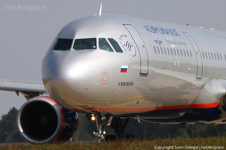 Aeroflot - Russian Airlines Airbus A321-211 (VQ-BEF) | Photo 56360