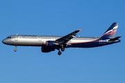 Aeroflot - Russian Airlines Airbus A321-211 (VQ-BEF) at  London - Heathrow, United Kingdom