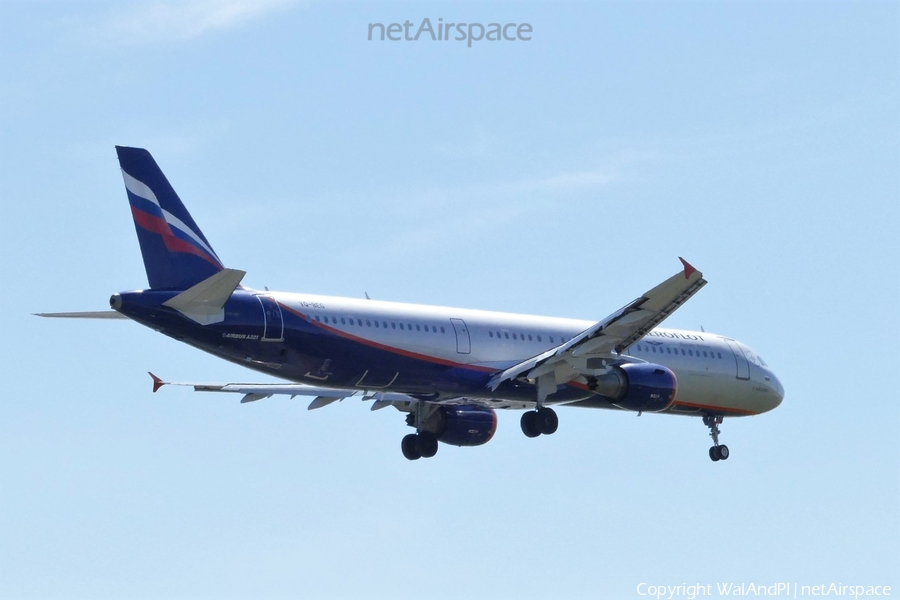Aeroflot - Russian Airlines Airbus A321-211 (VQ-BEG) | Photo 442146