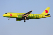 S7 Airlines Airbus A320-214 (VQ-BES) at  Dubai - International, United Arab Emirates