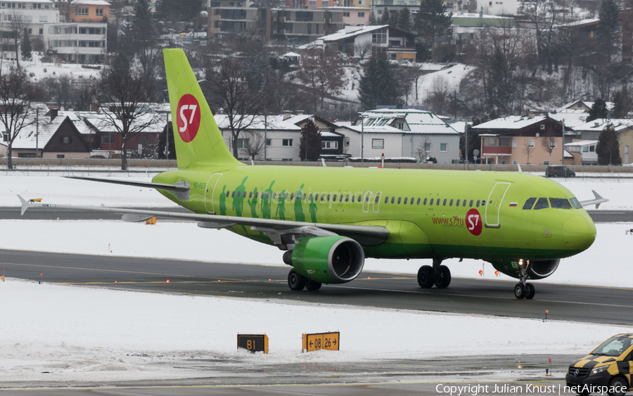 S7 Airlines Airbus A320-214 (VQ-BES) | Photo 287944