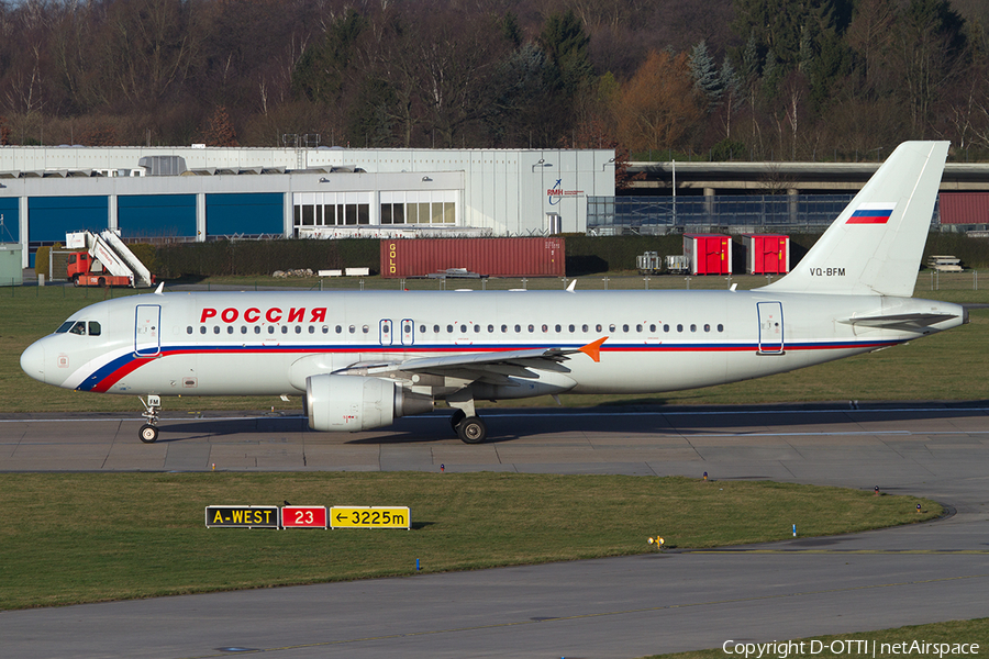 Rossiya - Russian Airlines Airbus A320-214 (VQ-BFM) | Photo 524547