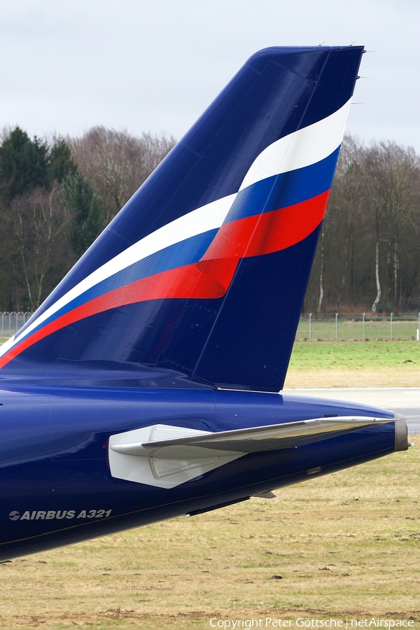Aeroflot - Russian Airlines Airbus A321-211 (VQ-BHM) | Photo 285376