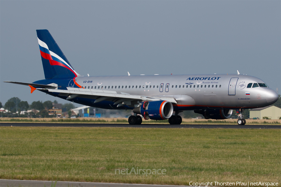 Aeroflot - Russian Airlines Airbus A320-214 (VQ-BHN) | Photo 82244