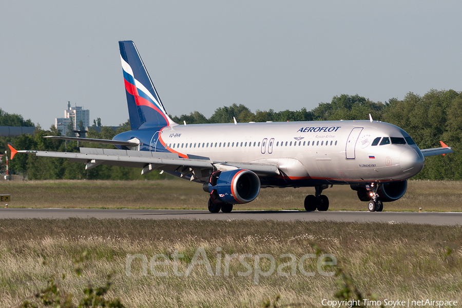 Aeroflot - Russian Airlines Airbus A320-214 (VQ-BHN) | Photo 78060