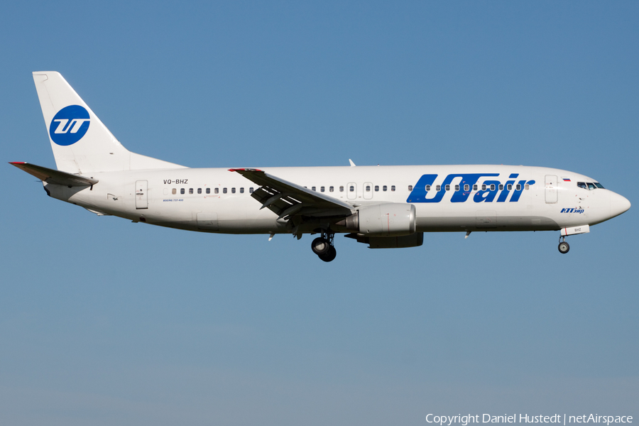 UTair Aviation Boeing 737-46M (VQ-BHZ) | Photo 410351