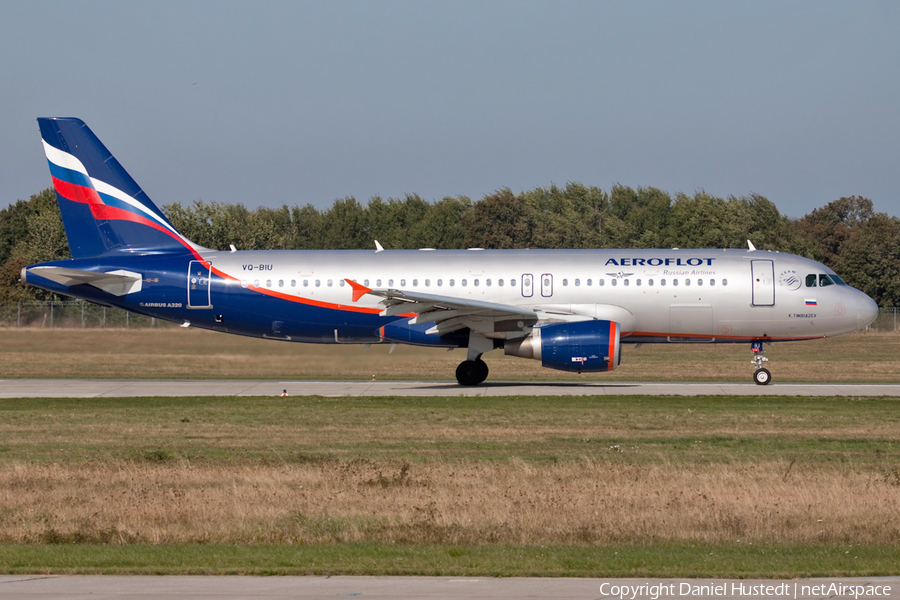 Aeroflot - Russian Airlines Airbus A320-214 (VQ-BIU) | Photo 529675