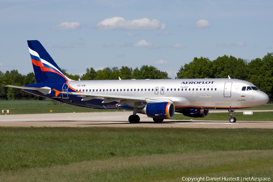 Aeroflot - Russian Airlines Airbus A320-214 (VQ-BIW) | Photo 542660