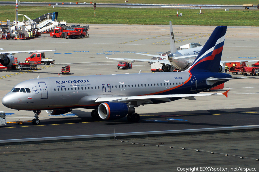 Aeroflot - Russian Airlines Airbus A320-214 (VQ-BIW) | Photo 293168