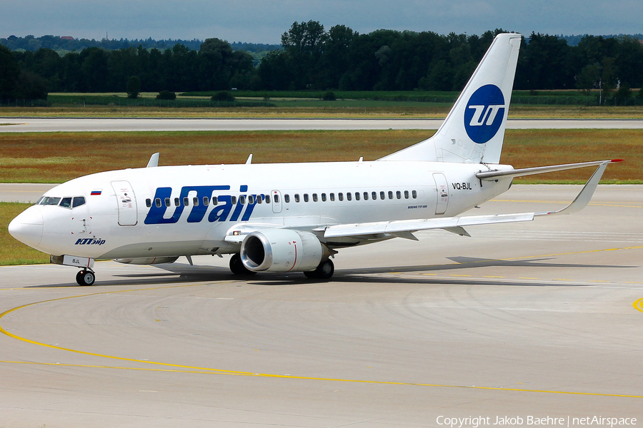 UTair Aviation Boeing 737-524 (VQ-BJL) | Photo 173866