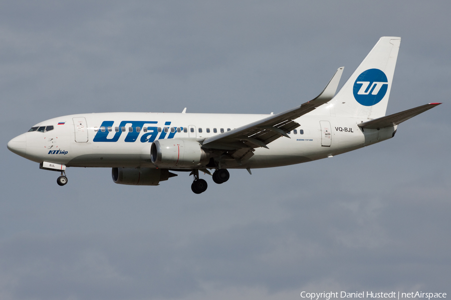 UTair Aviation Boeing 737-524 (VQ-BJL) | Photo 411054