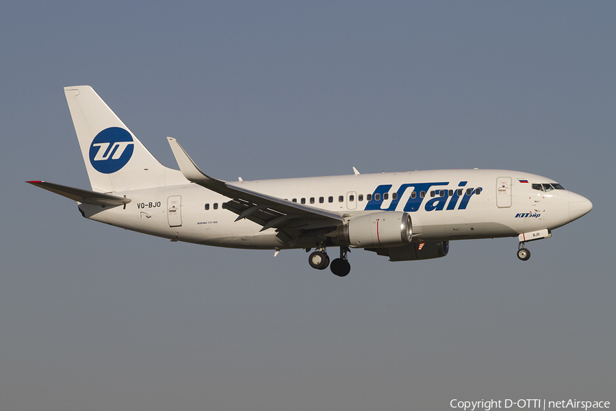 UTair Aviation Boeing 737-524 (VQ-BJO) | Photo 383015