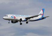 Ural Airlines Airbus A320-214 (VQ-BLO) at  Barcelona - El Prat, Spain