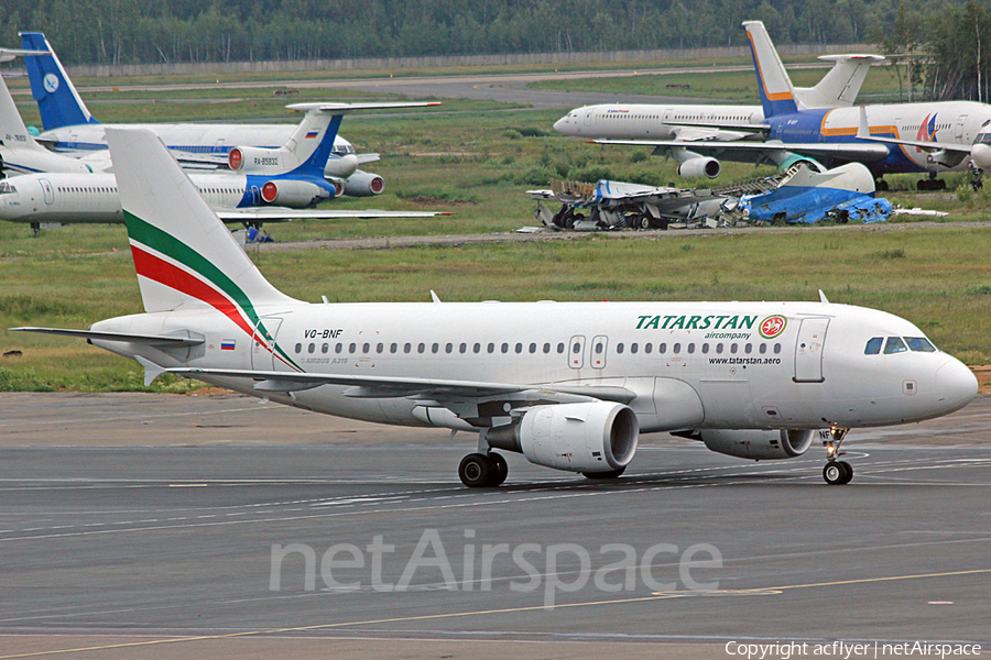 Tatarstan Air Airbus A319-112 (VQ-BNF) | Photo 387868
