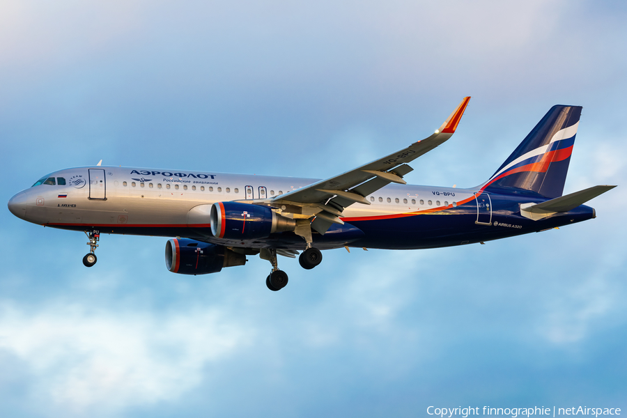 Aeroflot - Russian Airlines Airbus A320-214 (VQ-BPU) | Photo 484779