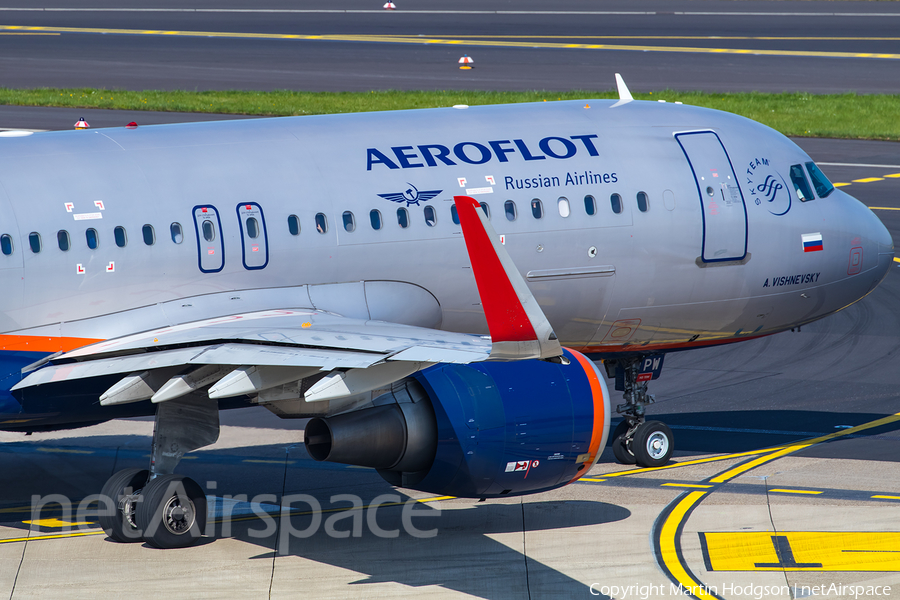 Aeroflot - Russian Airlines Airbus A320-214 (VQ-BPW) | Photo 238725