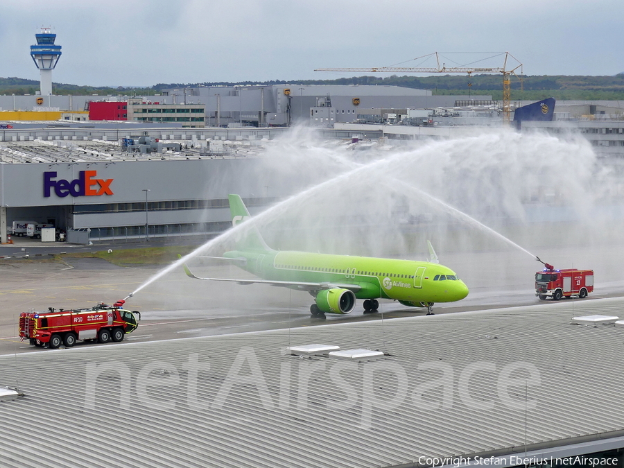 S7 Airlines Airbus A320-271N (VQ-BRB) | Photo 446196