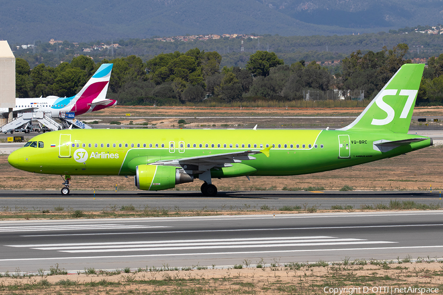 S7 Airlines Airbus A320-214 (VQ-BRC) | Photo 354894