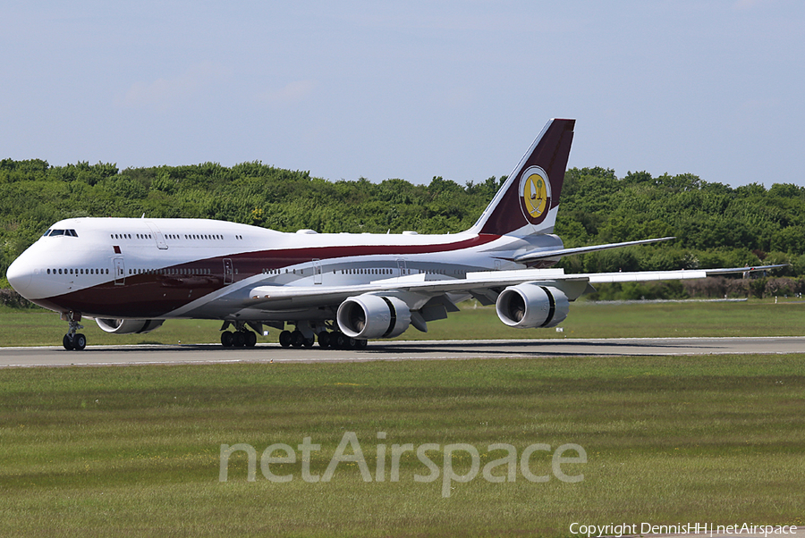 Qatar Amiri Flight Boeing 747-8ZV(BBJ) (VQ-BSK) | Photo 422357