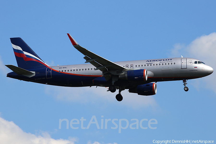 Aeroflot - Russian Airlines Airbus A320-214 (VQ-BSL) | Photo 431972