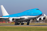 Longtail Aviation Boeing 747-406(M) (VQ-BWL) at  Hamburg - Fuhlsbuettel (Helmut Schmidt), Germany