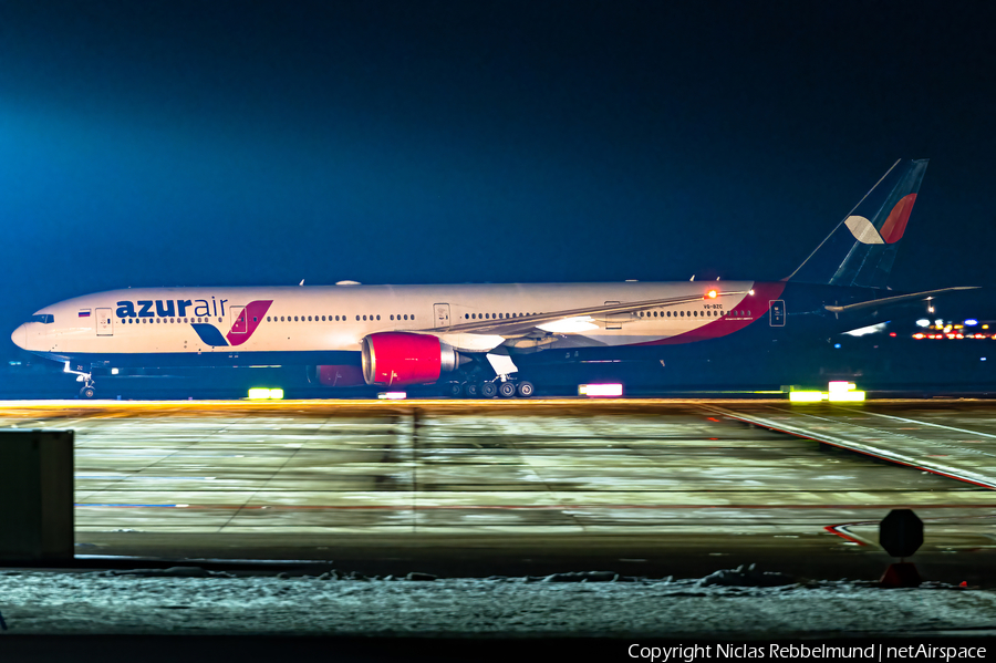 Azur Air Boeing 777-31H(ER) (VQ-BZC) | Photo 429876