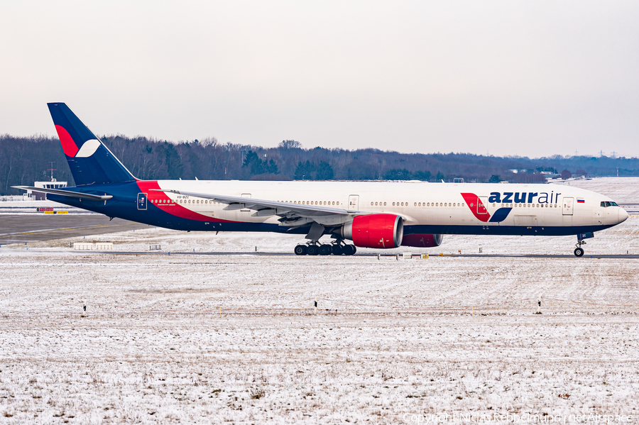 Azur Air Boeing 777-31H(ER) (VQ-BZC) | Photo 429950