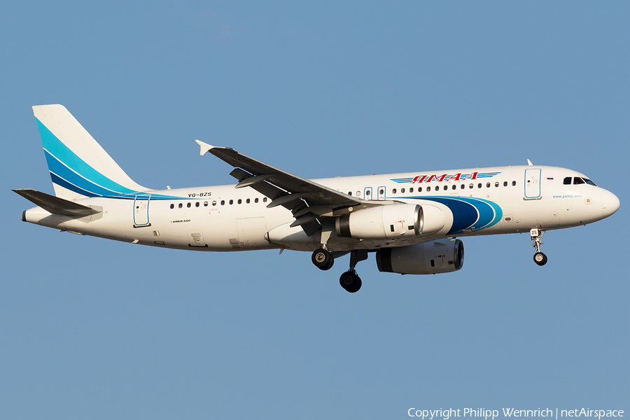 Yamal Airlines Airbus A320-232 (VQ-BZS) | Photo 333911