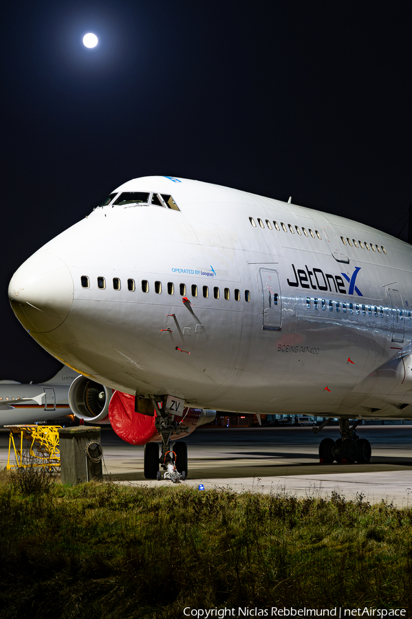 JetOneX Boeing 747-41R (VQ-BZV) | Photo 489768
