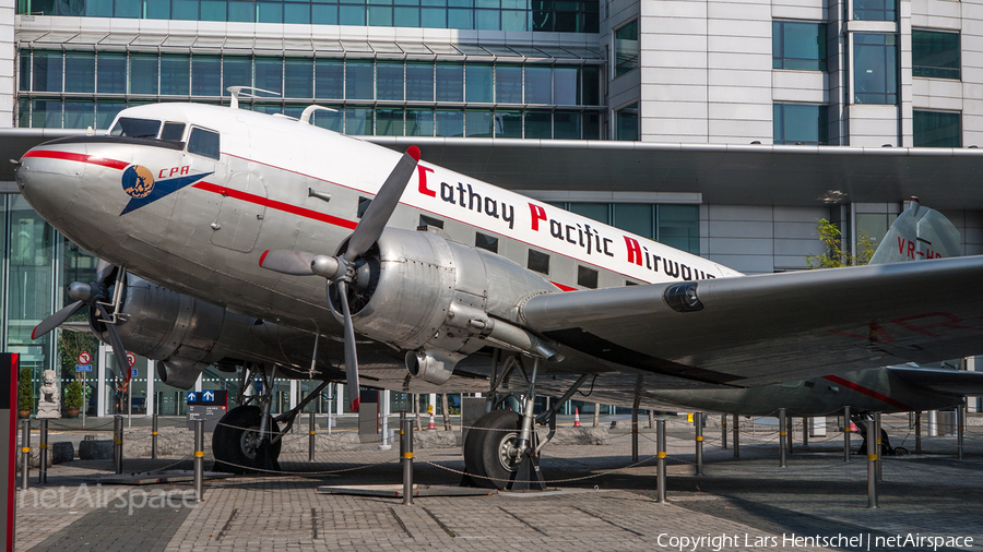 Cathay Pacific Douglas C-47A Skytrain (VR-HDA) | Photo 337725