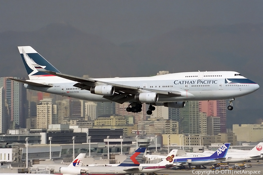 Cathay Pacific Boeing 747-467 (VR-HOT) | Photo 158011