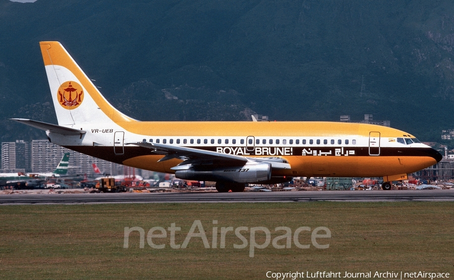 Royal Brunei Airlines Boeing 737-2M6 (VR-UEB) | Photo 435441