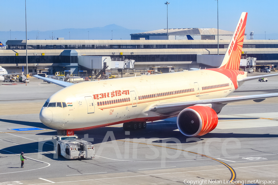 Air India Boeing 777-237LR (VT-ALF) | Photo 441469