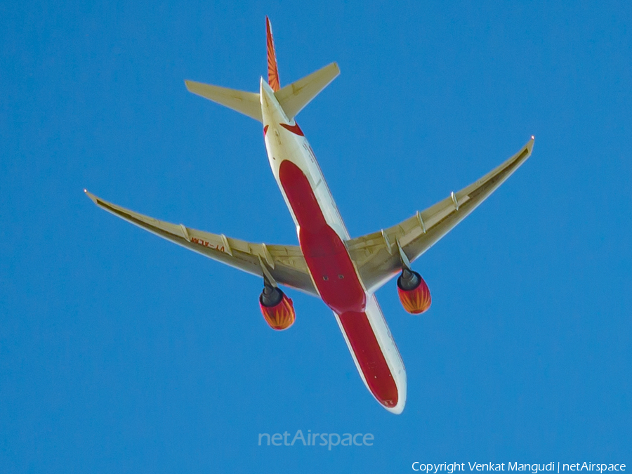 Air India Boeing 777-337(ER) (VT-ALM) | Photo 193737