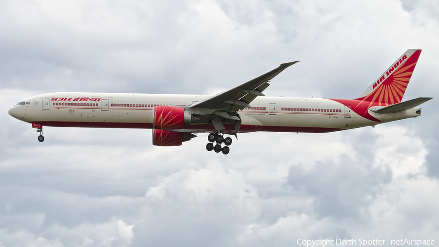 Air India Boeing 777-337(ER) (VT-ALQ) | Photo 378400