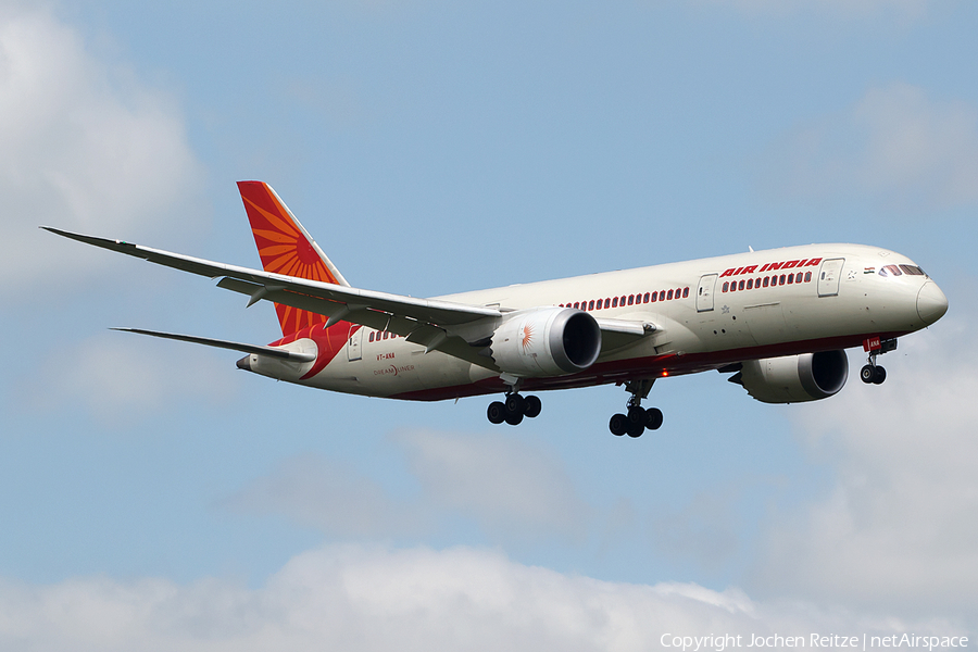 Air India Boeing 787-8 Dreamliner (VT-ANA) | Photo 109349