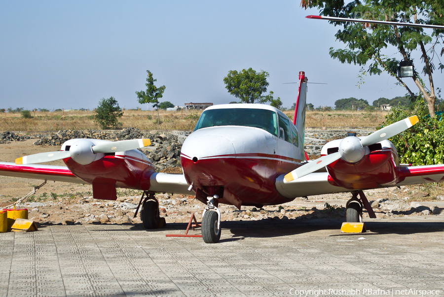 Carver Aviation Piper PA-30 Twin Comanche (VT-EIF) | Photo 38228