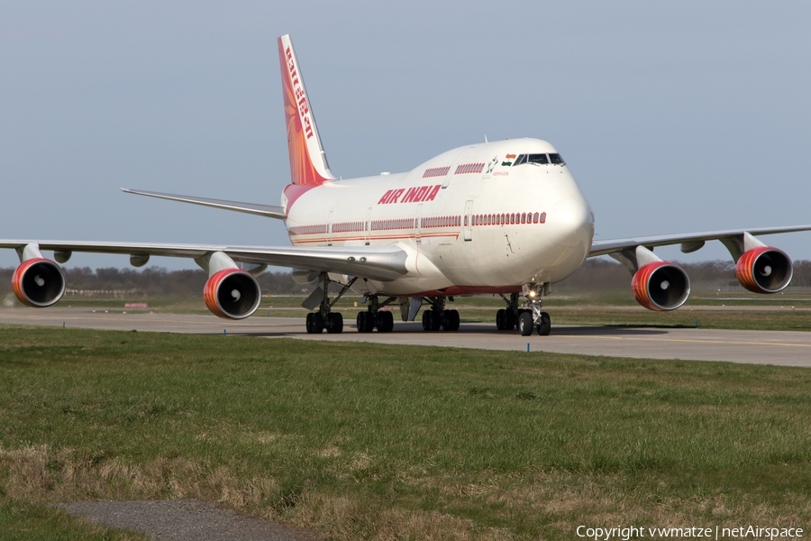 Air India Boeing 747-437 (VT-EVB) | Photo 429788