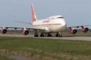 Air India Boeing 747-437 (VT-EVB) at  Hannover - Langenhagen, Germany