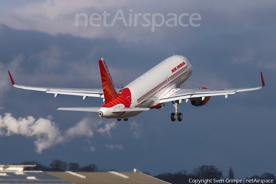 Air India Airbus A320-214 (VT-EXA) | Photo 66386