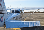 Carver Aviation Cessna 172R Skyhawk (VT-HOT) at  Baramati, India