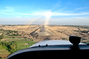 Carver Aviation Cessna 172R Skyhawk (VT-HOT) at  Baramati, India