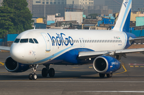 IndiGo Airbus A320-232 (VT-IAQ) at  Mumbai - Chhatrapati Shivaji International, India