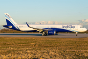 IndiGo Airbus A321-251NX (VT-ILE) at  Hamburg - Finkenwerder, Germany