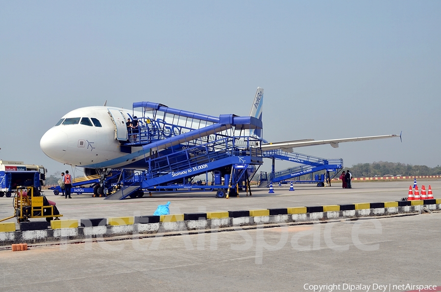 IndiGo Airbus A320-232 (VT-INQ) | Photo 101848