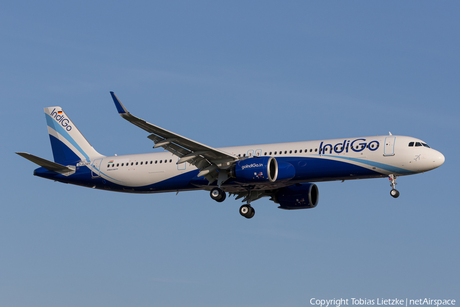 IndiGo Airbus A321-271NX (VT-IUT) | Photo 406239