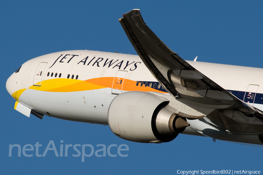 Jet Airways Boeing 777-35R(ER) (VT-JEG) | Photo 24597