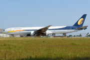 Jet Airways Boeing 777-35R(ER) (VT-JEK) at  Tupelo - Regional, United States