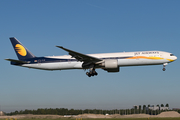 Jet Airways Boeing 777-35R(ER) (VT-JEV) at  Amsterdam - Schiphol, Netherlands